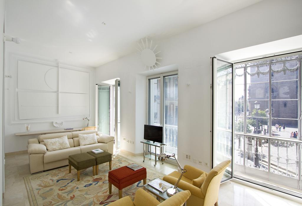Apartamentos Alemanes Gradas Luxury Sevilha Quarto foto