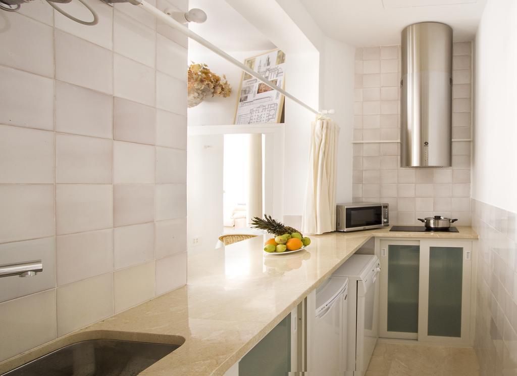 Apartamentos Alemanes Gradas Luxury Sevilha Quarto foto