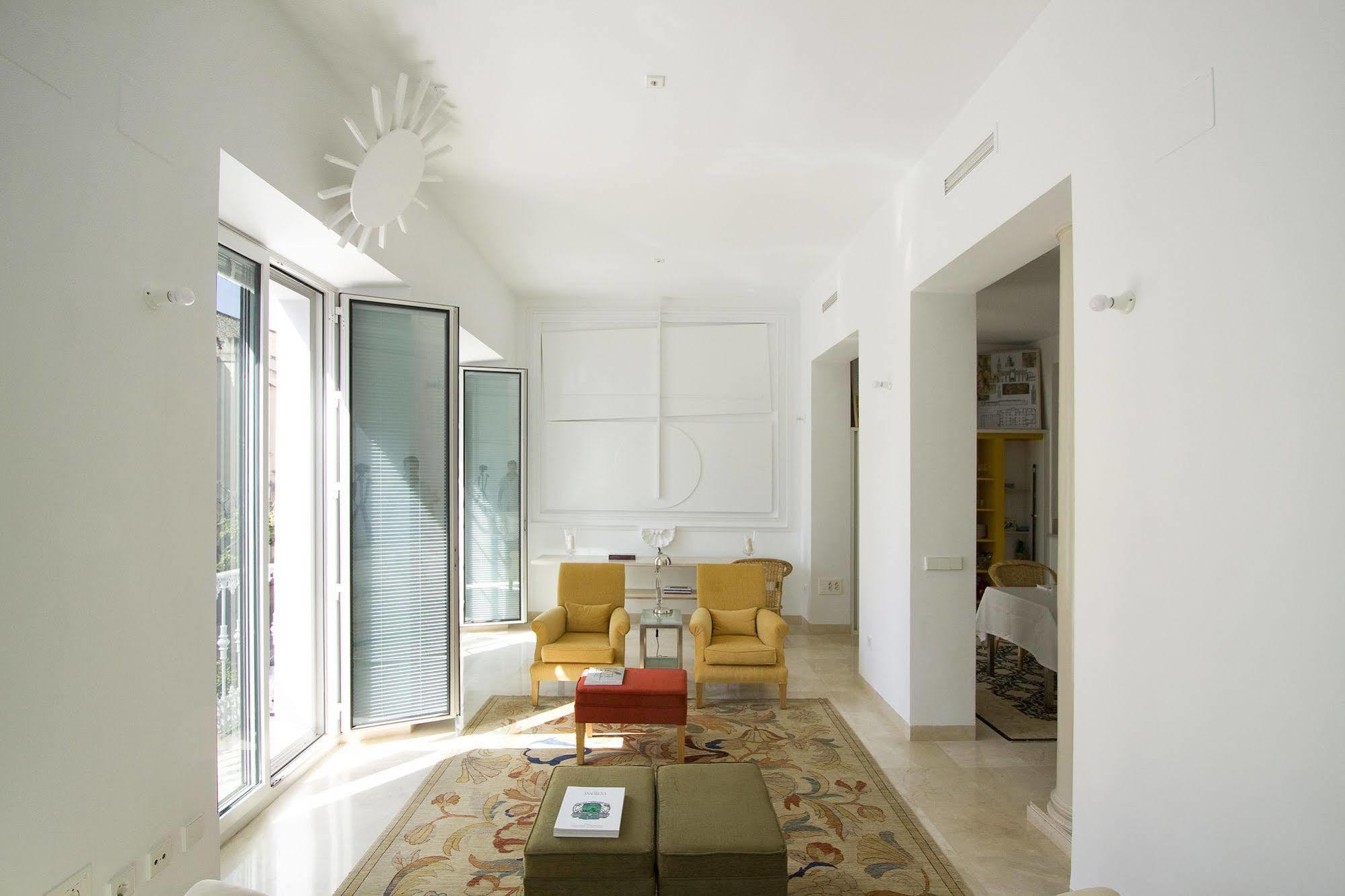 Apartamentos Alemanes Gradas Luxury Sevilha Exterior foto