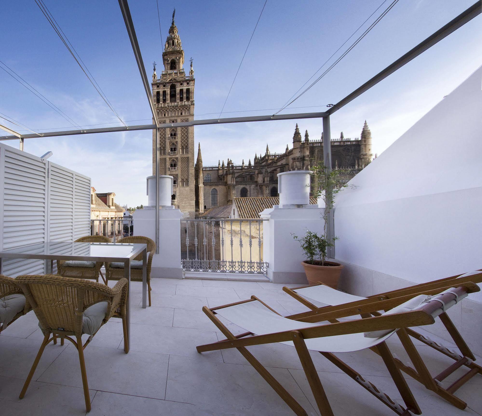 Apartamentos Alemanes Gradas Luxury Sevilha Exterior foto